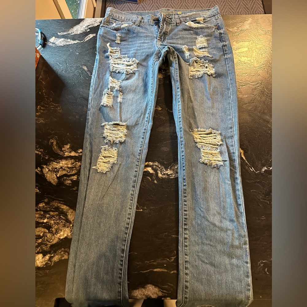 Reel Jeans - distressed size 30